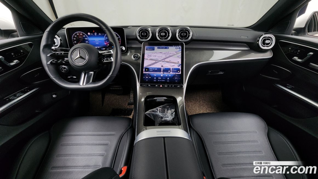 Mercedes-Benz C-Class C300 AMG Line, 2022