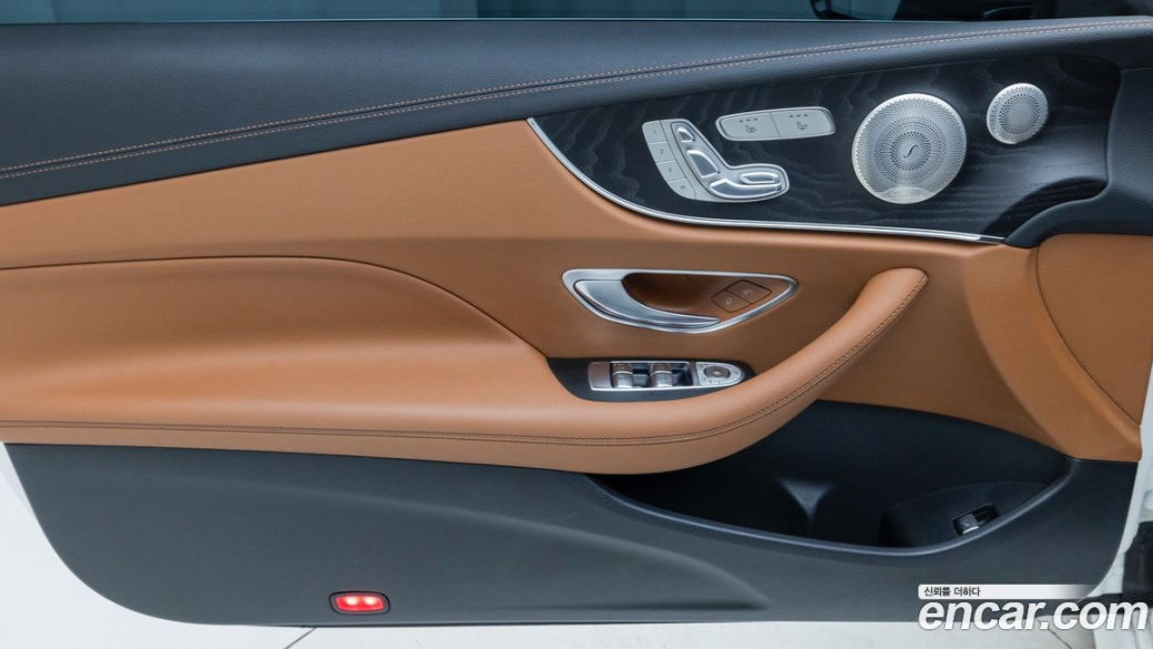 Mercedes-Benz E-Class E300d 4MATIC Coupe, 2023