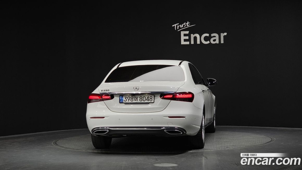 Mercedes-Benz E-Class E250 Exclusive, 2022