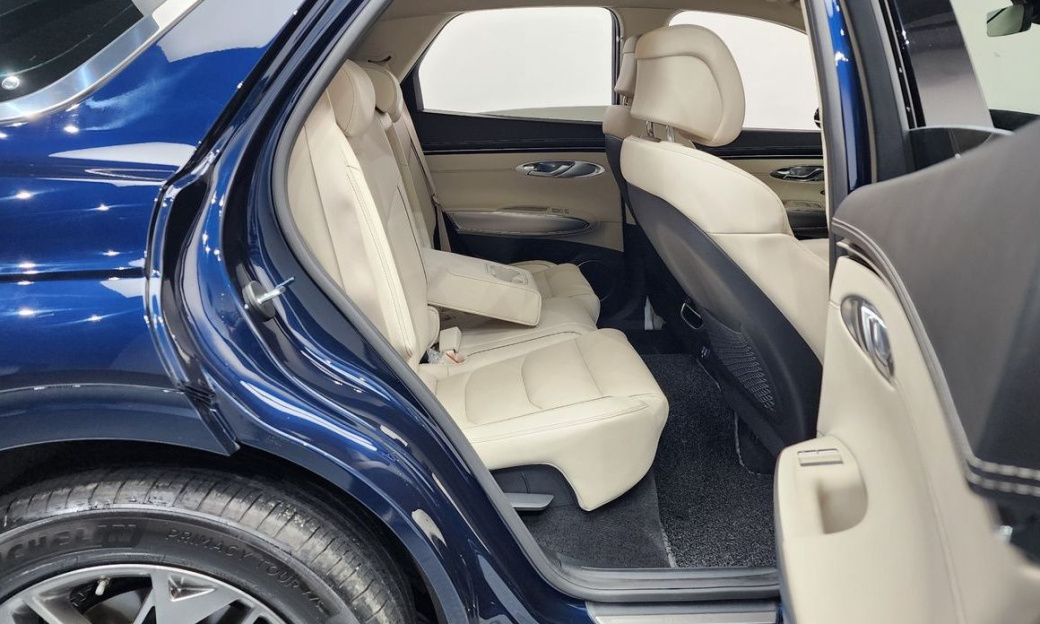 Genesis GV70 2.5T Gasoline AWD, 2022