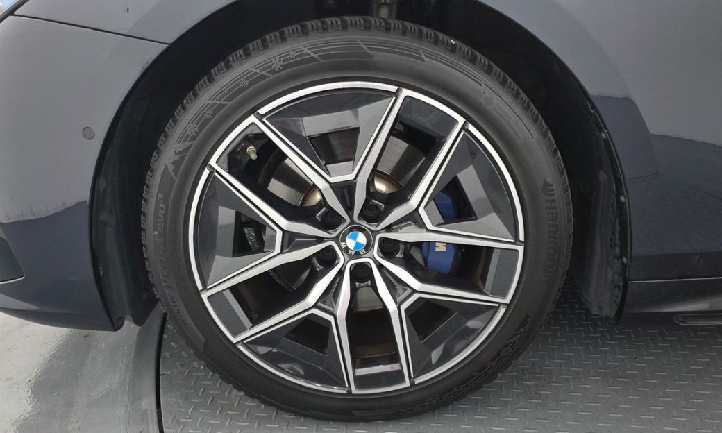 BMW 5-Series 520i M Sport, 2024