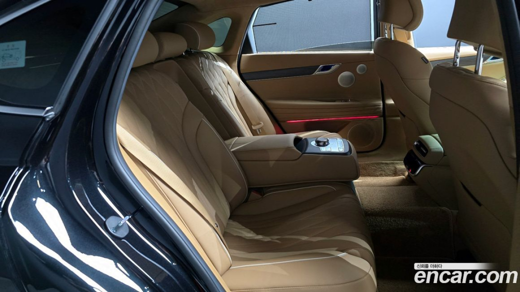 Genesis G80 Gasoline 2.5 Turbo AWD, 2026