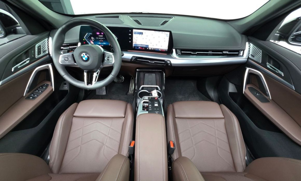 BMW X1 xDrive 20i M Sport, 2025