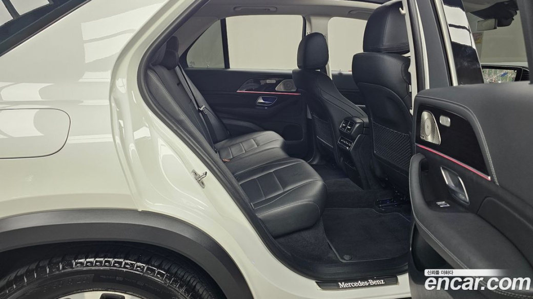 Mercedes-Benz GLE-Class GLE300d 4MATIC, 2022