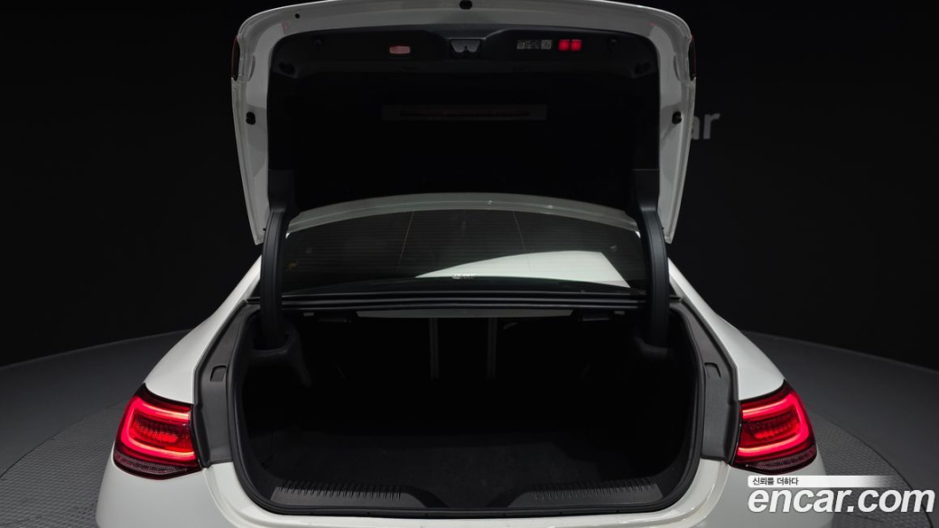 Mercedes-Benz CLS-Class CLS300d 4MATIC, 2023