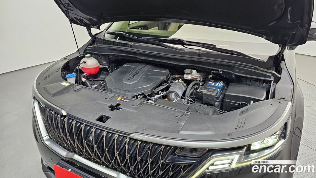 Kia Carnival 9-Seater Noblesse, 2022