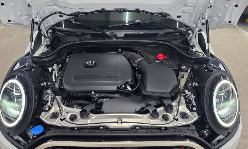 Mini Cooper 5 Door Favoured, 2025