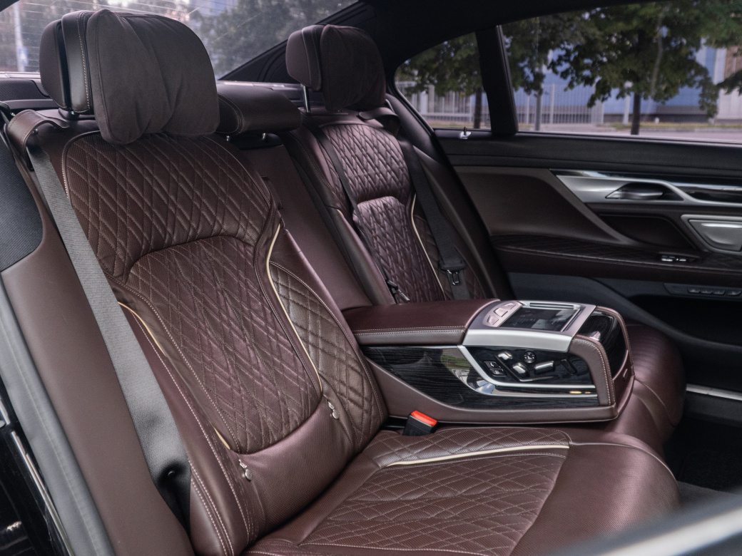 BMW 7 серия 3.0 AT, 2019, 167 000 км