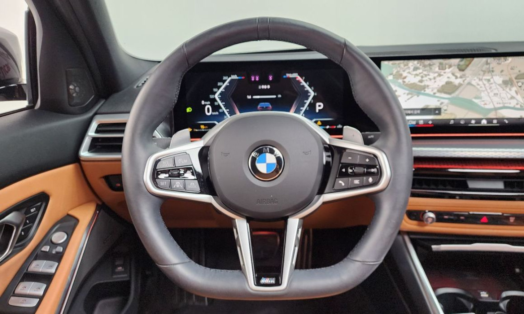 BMW 3-Series 320i M Sport, 2025
