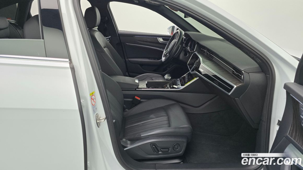 Audi A6 40 TDI Premium, 2022