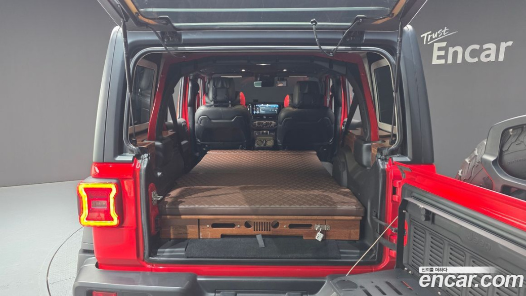 Jeep Wrangler 2.0 Rubicon 4Door, 2024