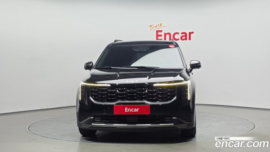 Kia Carnival 7-Seater Gravity, 2024