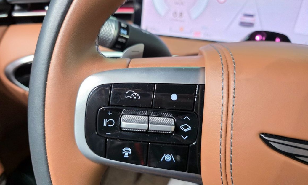 Genesis GV70 2.5T Gasoline AWD, 2025