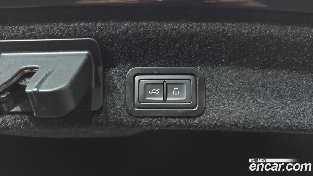 Audi A6 45 TFSI Quattro Premium, 2023