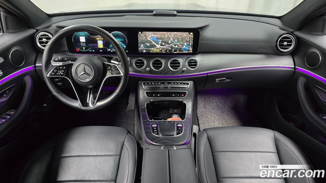 Mercedes-Benz E-Class E250 AMG Line, 2023