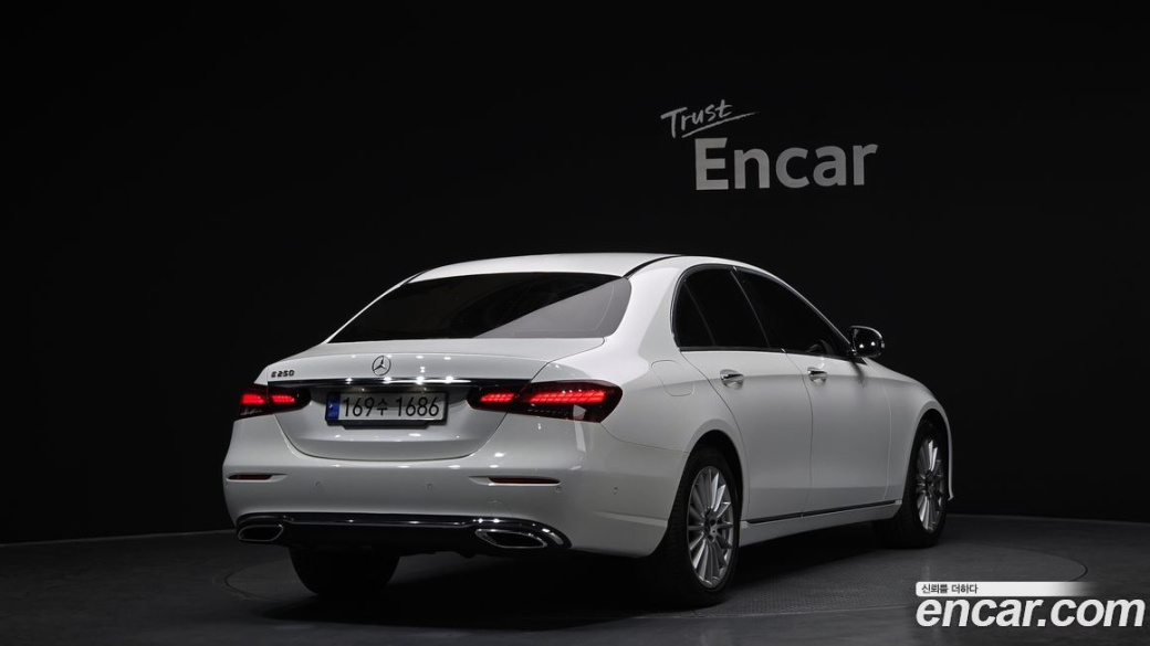 Mercedes-Benz E-Class E250 Exclusive, 2022