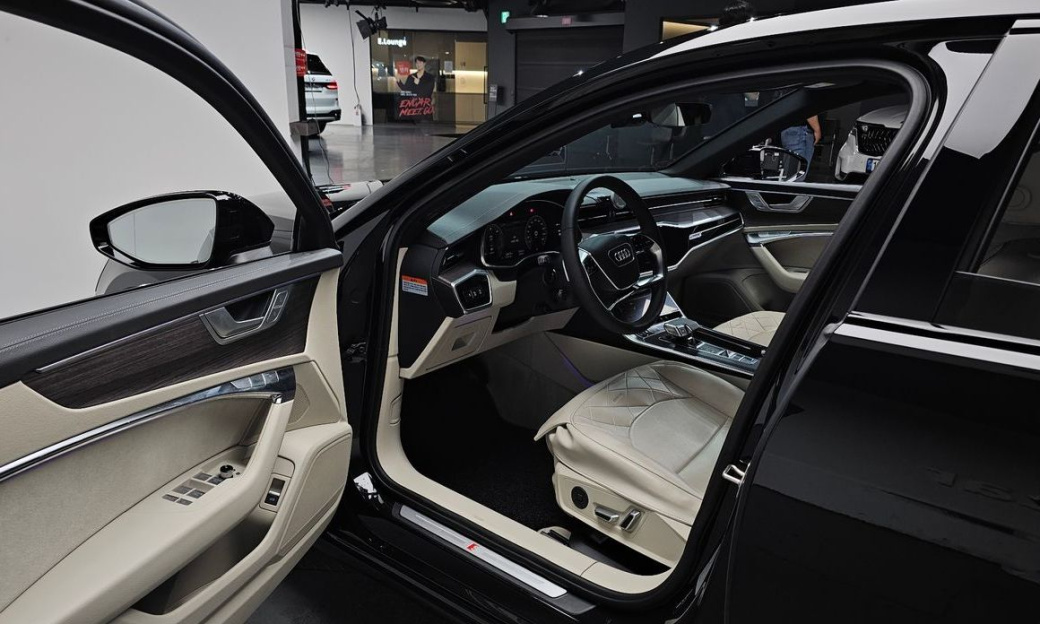 Audi A6 40 TDI Premium, 2025