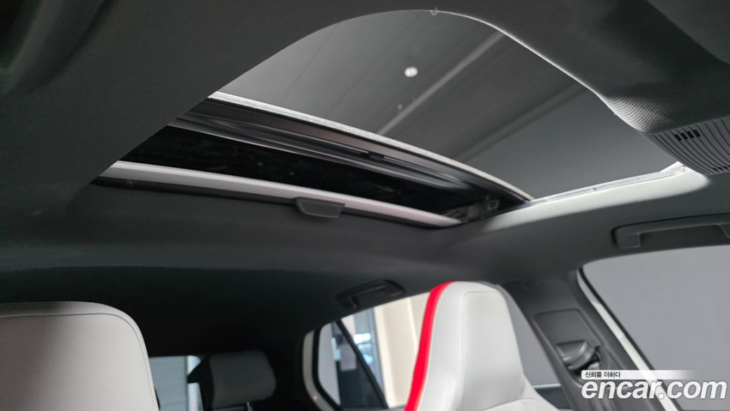 Volkswagen Golf 2.0 GTI, 2024