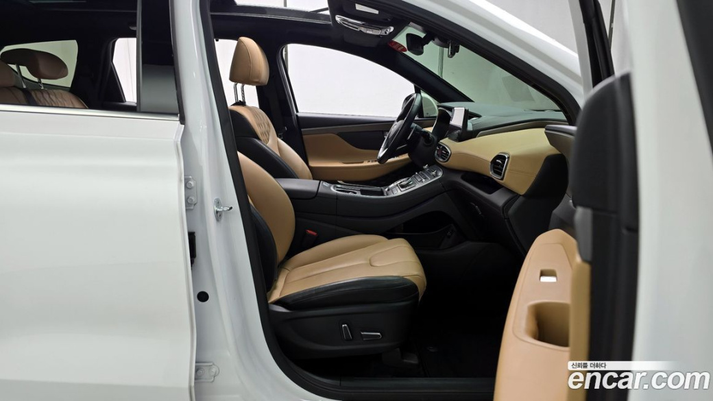 Hyundai Santafe Diesel 2.2 2WD, 2021