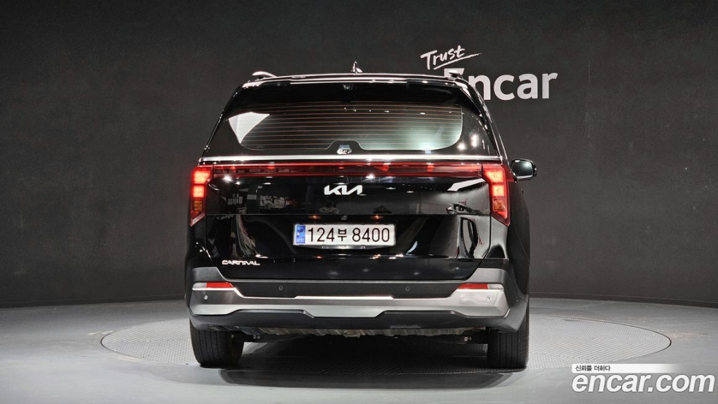 Kia Carnival 9-Seater Noblesse, 2025