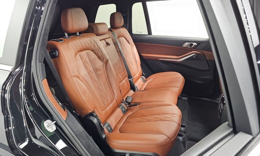 BMW X7 xDrive 40d M Sport 7 STR, 2025