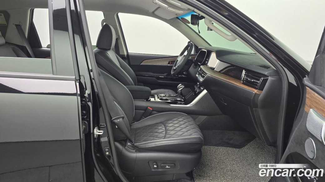 Kia Mohave Diesel 3.0 4WD 7-Seater, 2021