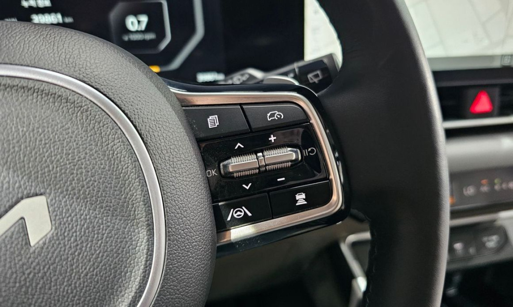 Kia Carnival 7-Seater Noblesse, 2024