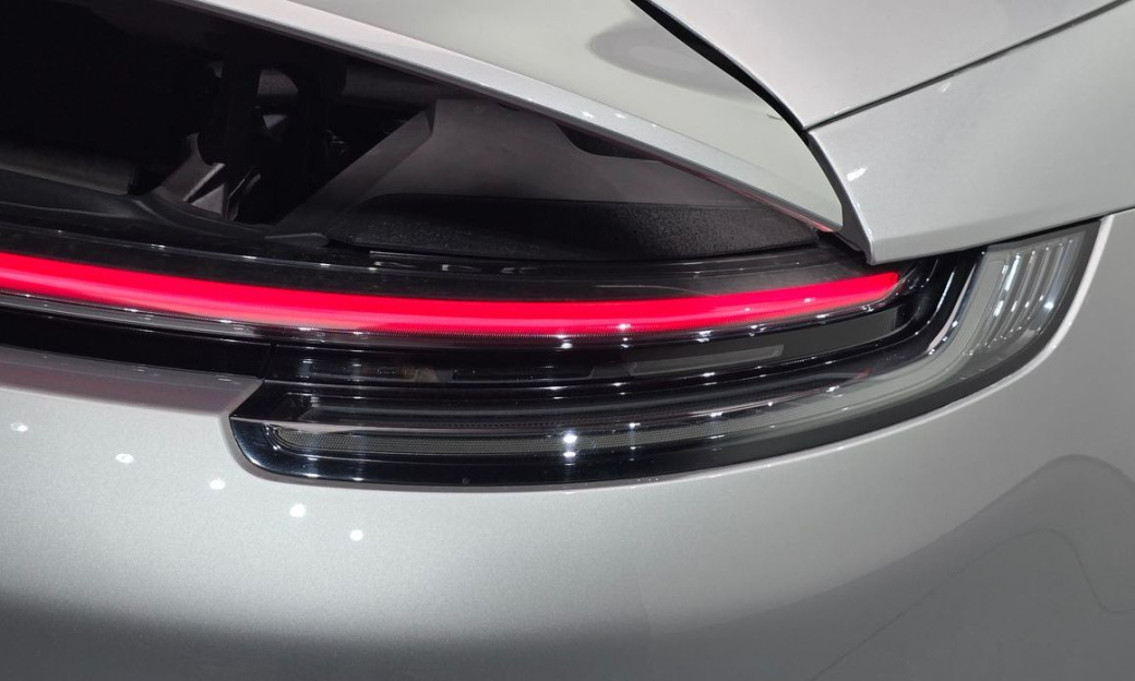Porsche 911 Carrera 4S Cabriolet, 2022