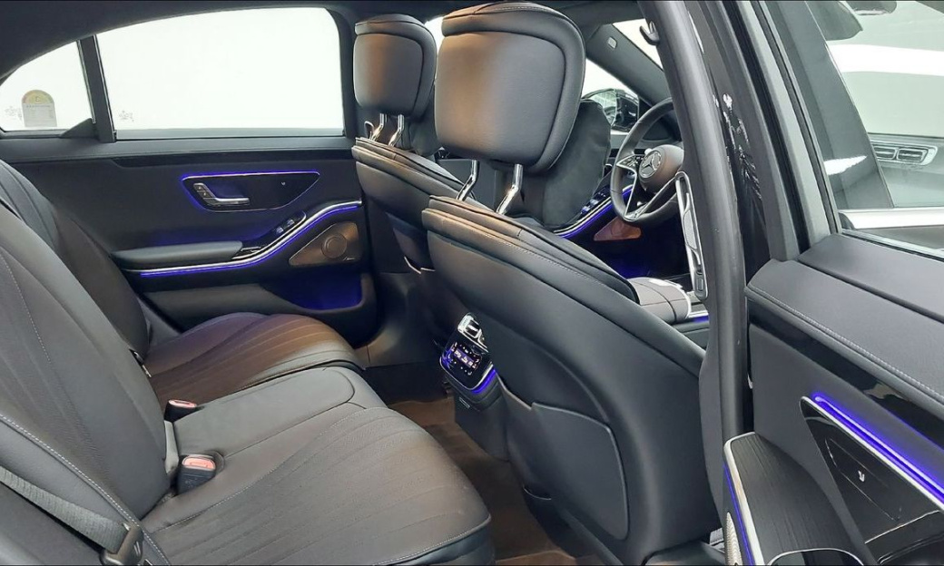 Mercedes-Benz S-Class S350 d 4MATIC, 2025