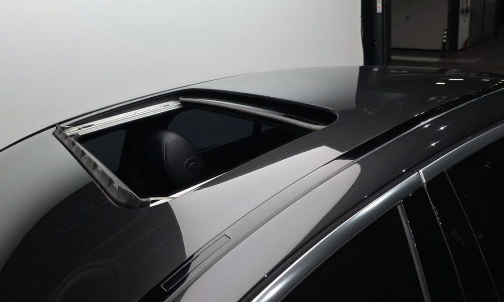 Mercedes-Benz E-Class E350 4MATIC Avantgarde, 2022