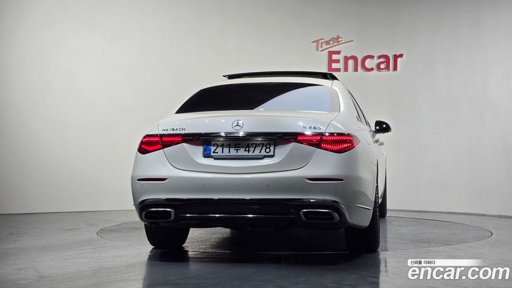 Mercedes-Benz S-Class Maybach S680 4MATIC, 2023