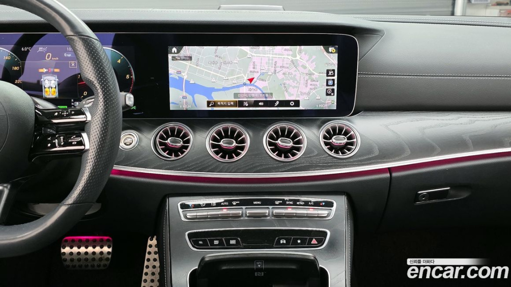 Mercedes-Benz E-Class E300d 4MATIC Coupe, 2022