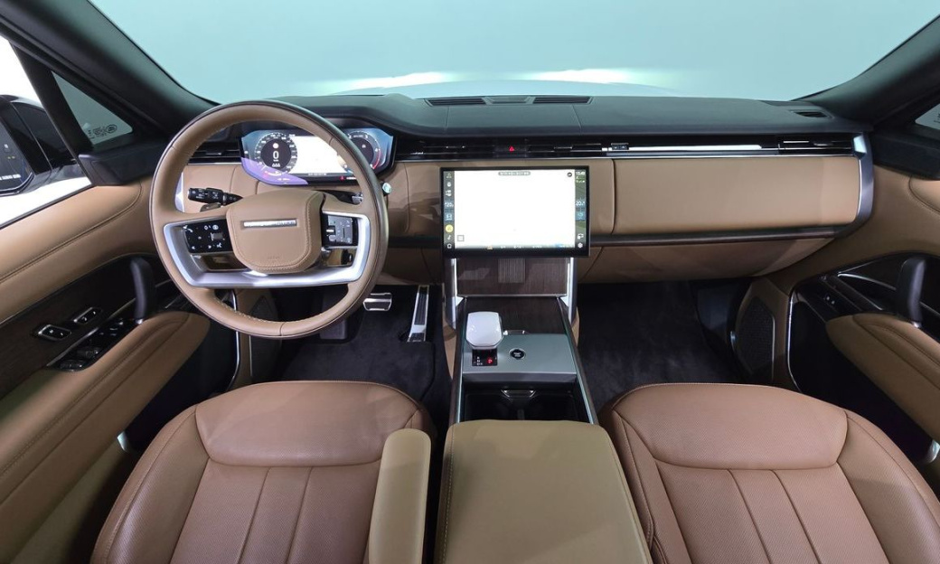 Land Rover Range Rover D350 Autobiography Long Wheel Base, 2024