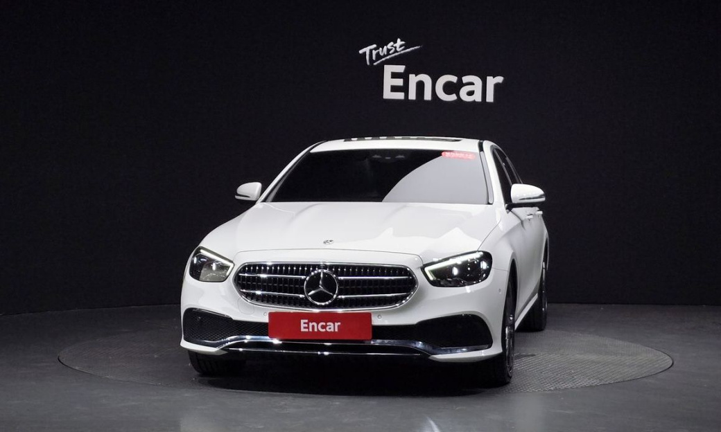 Mercedes-Benz E-Class E350 4MATIC Avantgarde, 2022