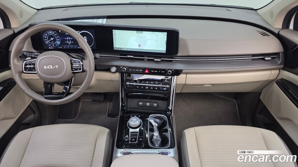 Kia Carnival 9-Seater Noblesse, 2023