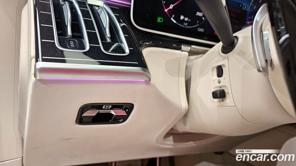 Mercedes-Benz S-Class Maybach S580 4MATIC, 2024