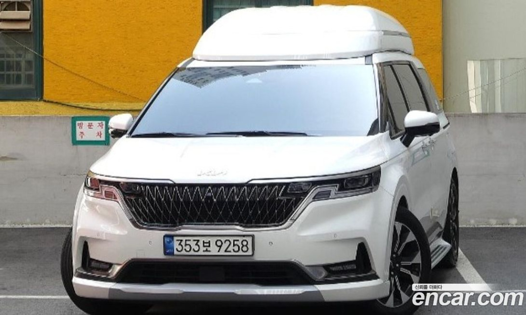 Kia Carnival 9-Seater Hi-Limousine, 2022