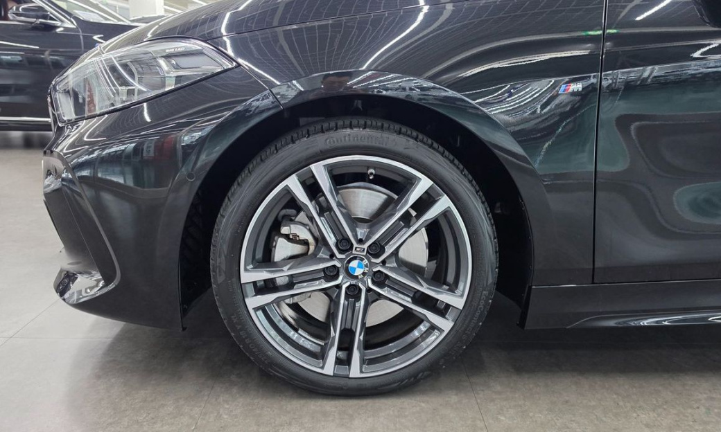 BMW 1-Series 120i M Sports, 2024