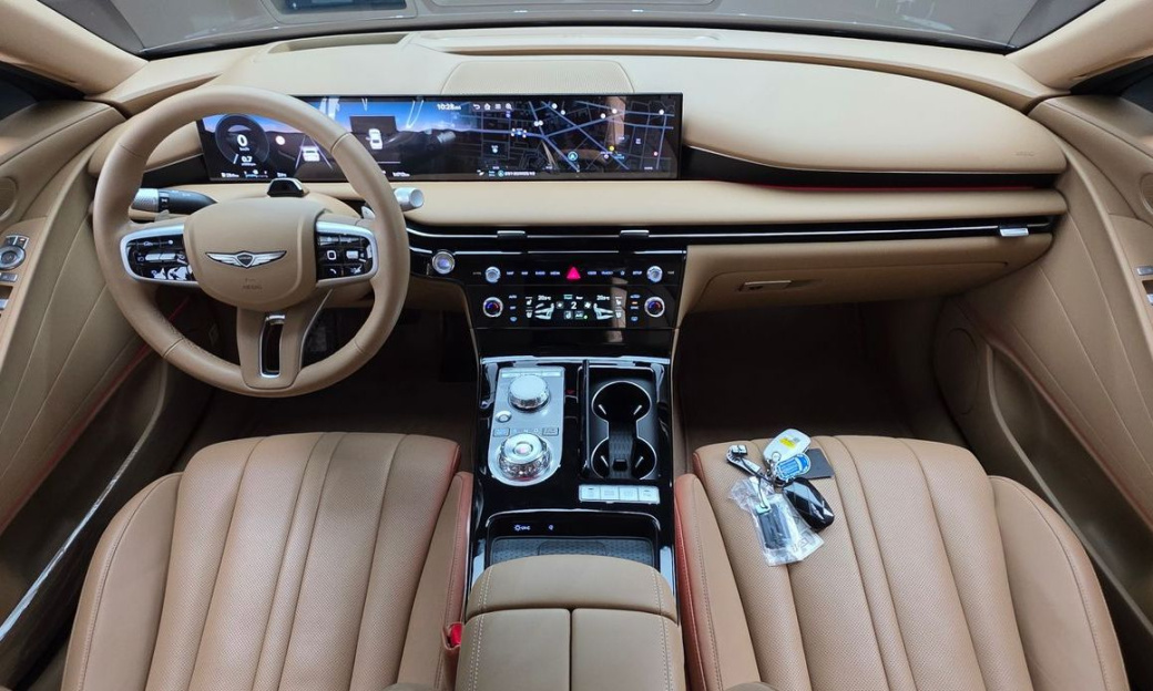 Genesis G80 Gasoline 2.5 Turbo AWD, 2025