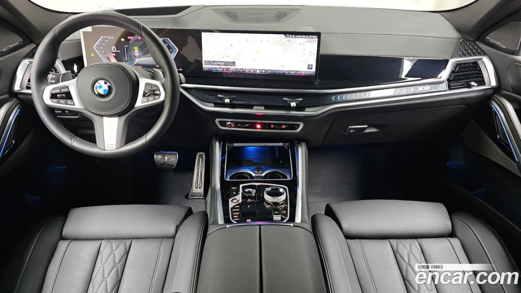 BMW X6 xDrive40i M Sport, 2025