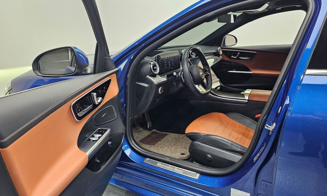 Mercedes-Benz C-Class C300 AMG Line, 2022