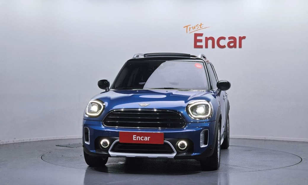 Mini Countryman Classic Plus Launch Pack, 2023