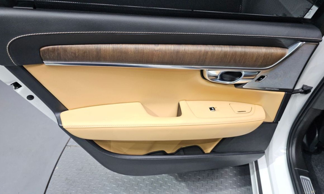 Volvo S90 B6 AWD Inscription, 2022