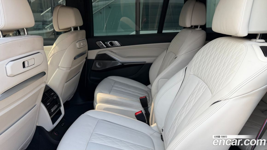 BMW X7 M60i xDrive M sport 6STR, 2024