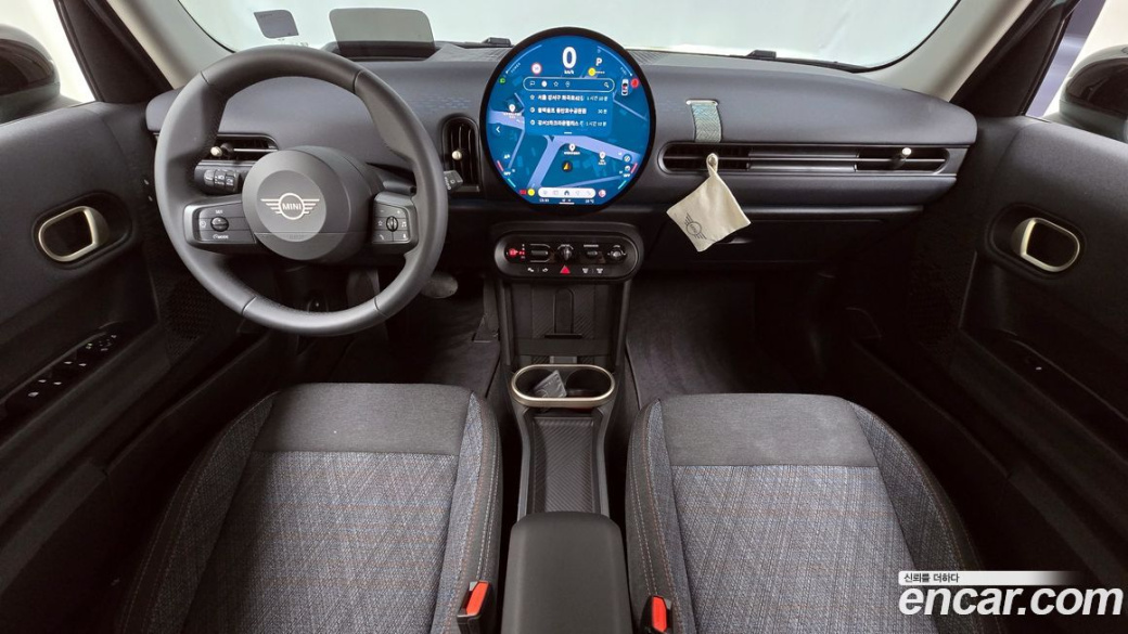 Mini Cooper 5Door Essential, 2025