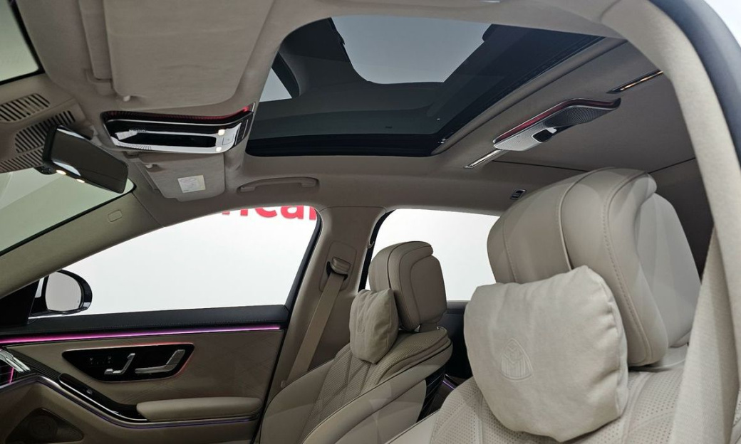 Mercedes-Benz S-Class Maybach S580 4MATIC, 2024