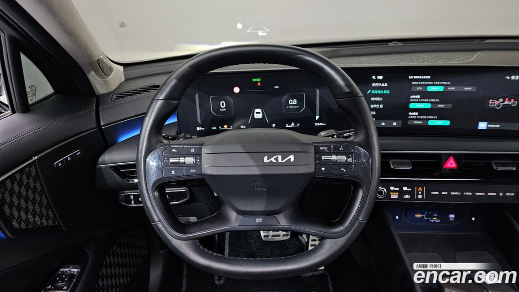 Kia K8 2.5 Gasoline 2WD, 2025