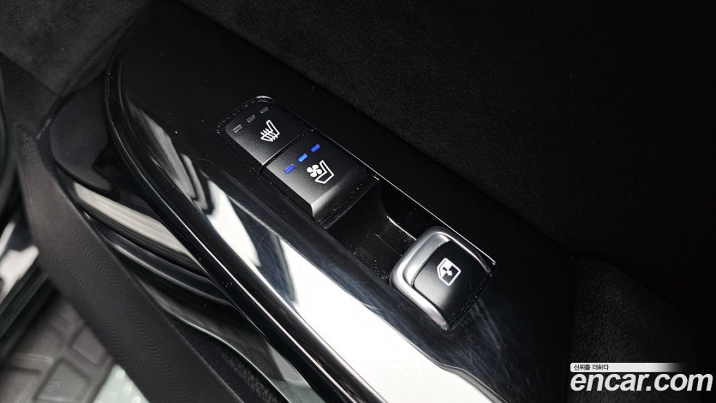 Kia Mohave Diesel 3.0 4WD 6-Seater, 2022