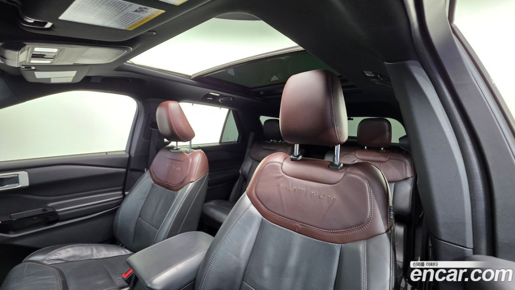 Ford Explorer 3.0 Platinum 4WD, 2022