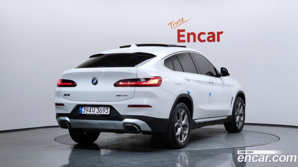 BMW X4 xDrive20i xLine, 2022